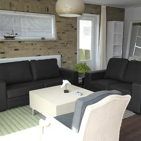 Apartment Jonas & De Walvis *